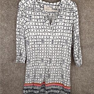 LOFT Women's Black and White Patterned shirt dress